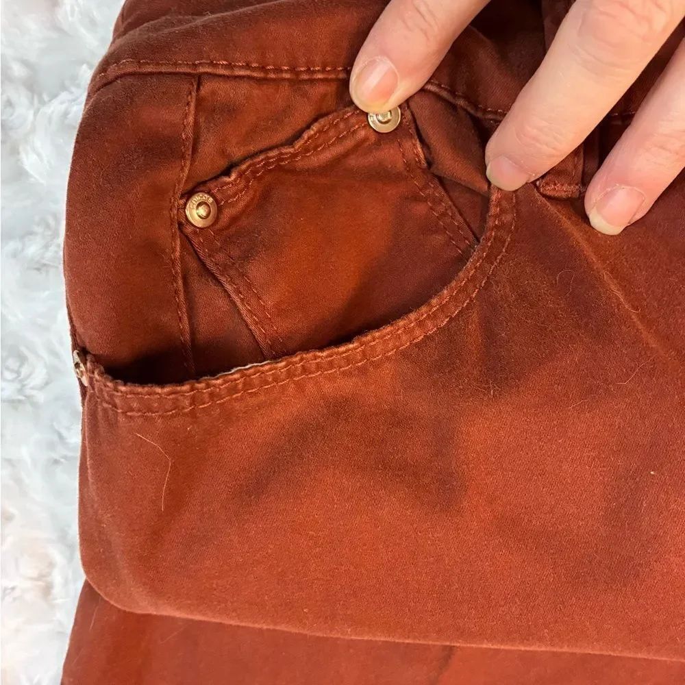 Chico's Platinum Rich Rust Front & back pocket Jeggings runs big! High waist - Picture 8 of 11